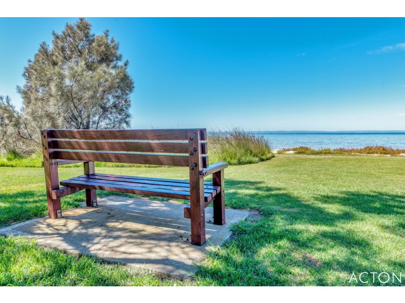 8 Devonshire Retreat, Falcon WA 6210