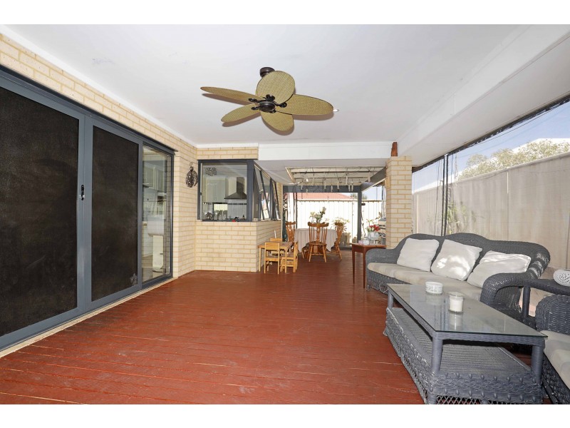 19 Bellambi Chase, Lakelands WA 6180