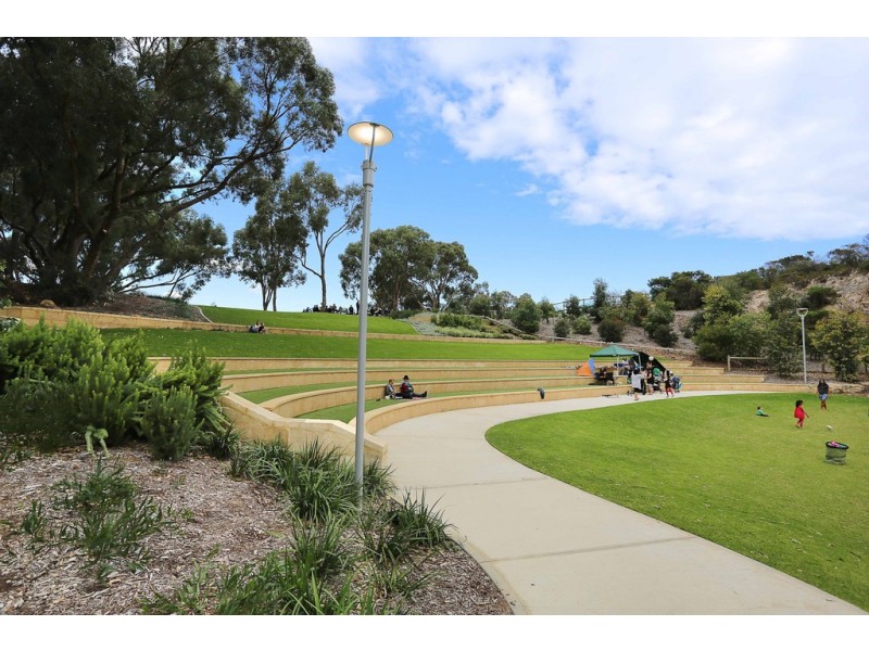 19 Bellambi Chase, Lakelands WA 6180