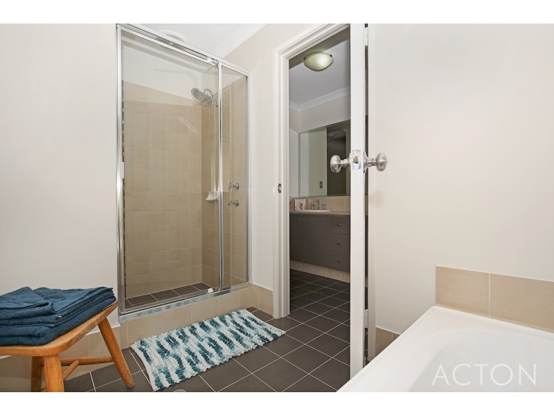 9 Bottlebrush Lane, Wannanup WA 6210