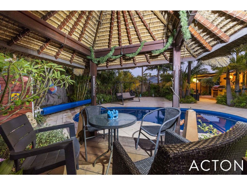 2 Maggie Way, Coodanup WA 6210