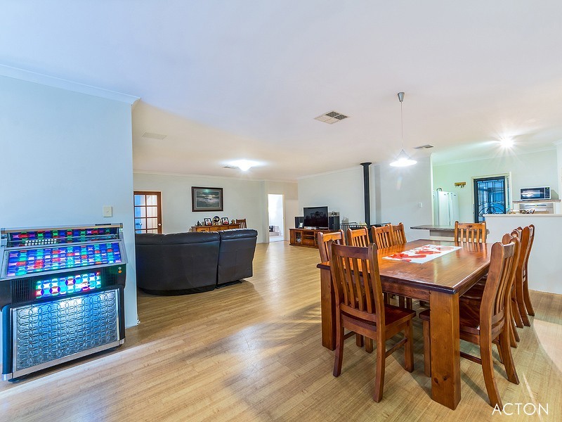 37 Tranby Avenue, Serpentine WA 6125