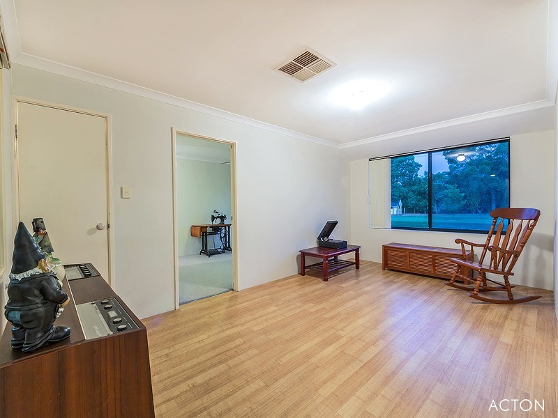 37 Tranby Avenue, Serpentine WA 6125