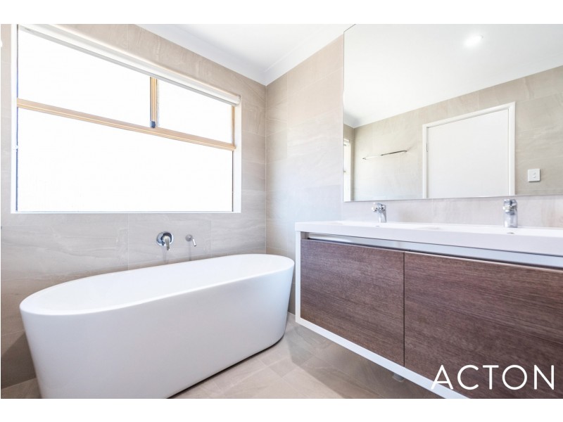 30 Willow Gardens, South Yunderup WA 6208