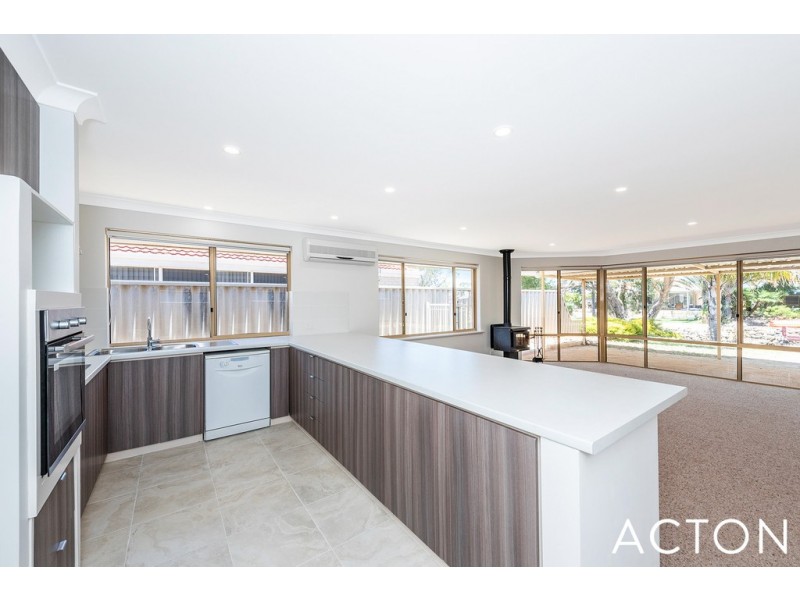 30 Willow Gardens, South Yunderup WA 6208