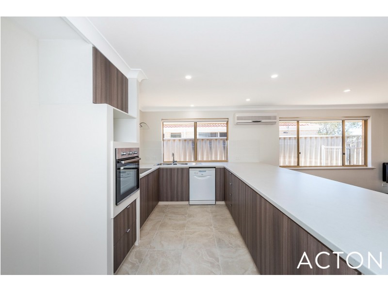 30 Willow Gardens, South Yunderup WA 6208