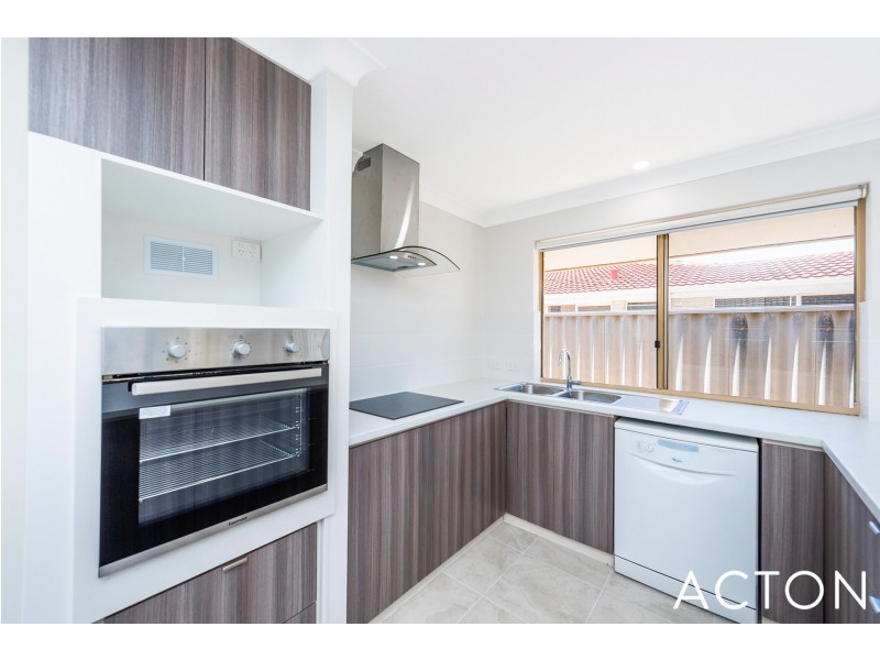 30 Willow Gardens, South Yunderup WA 6208