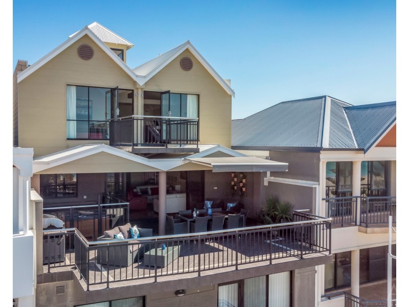 3/19 Breakwater Parade, Mandurah WA 6210