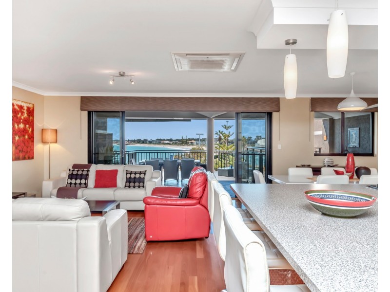 3/19 Breakwater Parade, Mandurah WA 6210