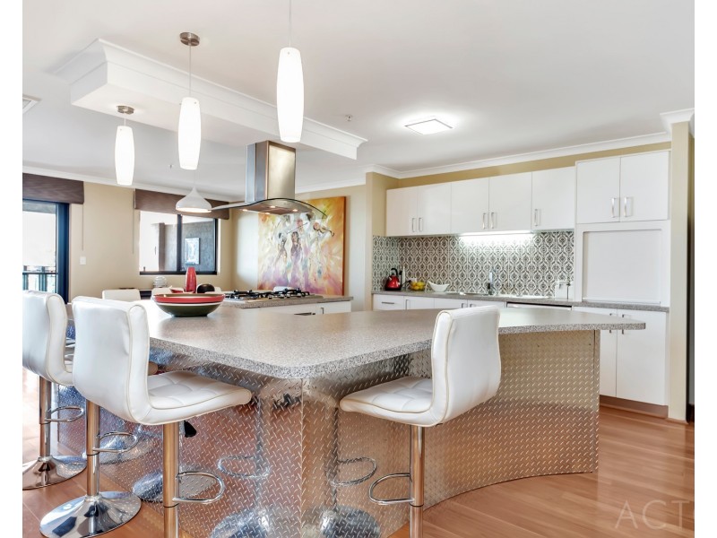 3/19 Breakwater Parade, Mandurah WA 6210