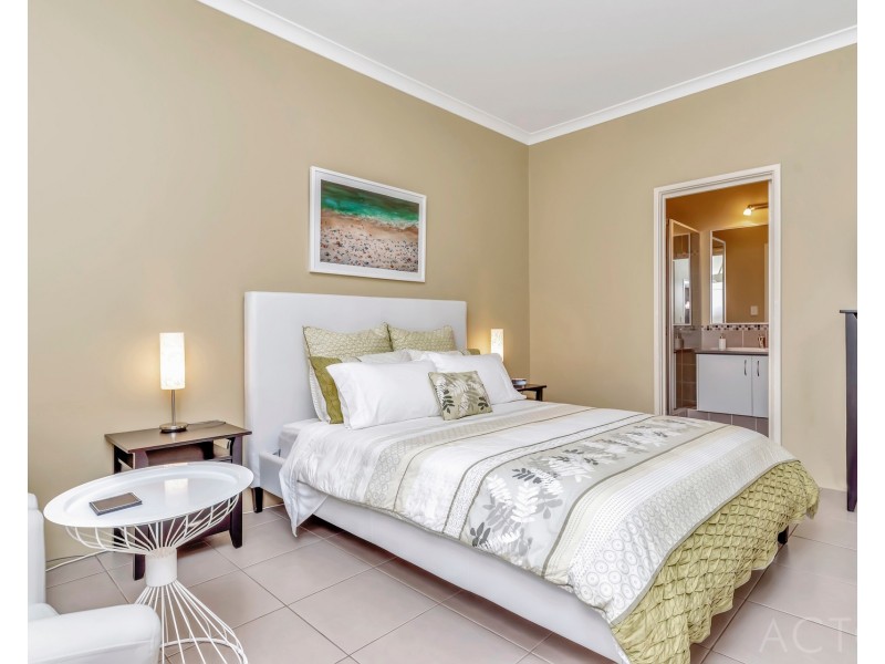 3/19 Breakwater Parade, Mandurah WA 6210