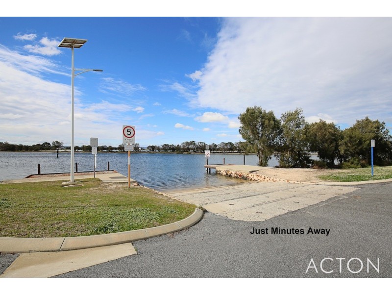 7 Yunderup Road, South Yunderup WA 6208