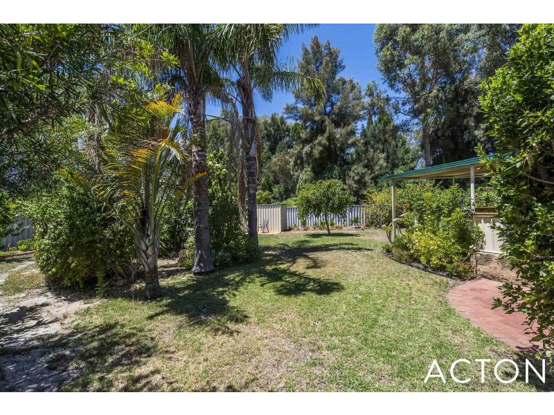 5 Briar Court, Greenfields WA 6210