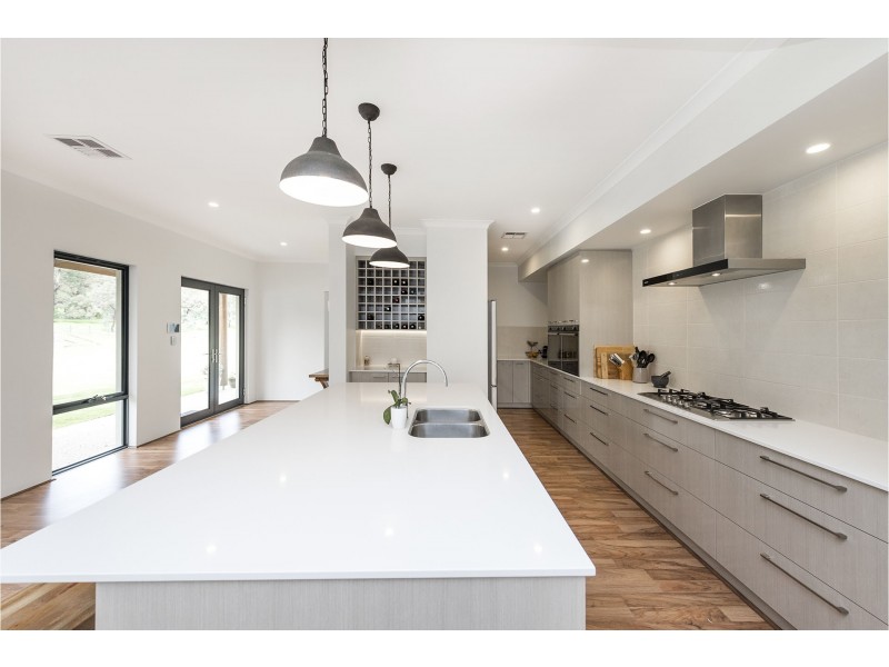 20 Chatfield Road, Serpentine WA 6125