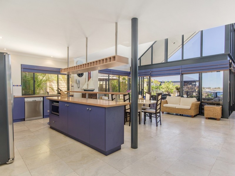 6 Fistina Ramble, Halls Head WA 6210