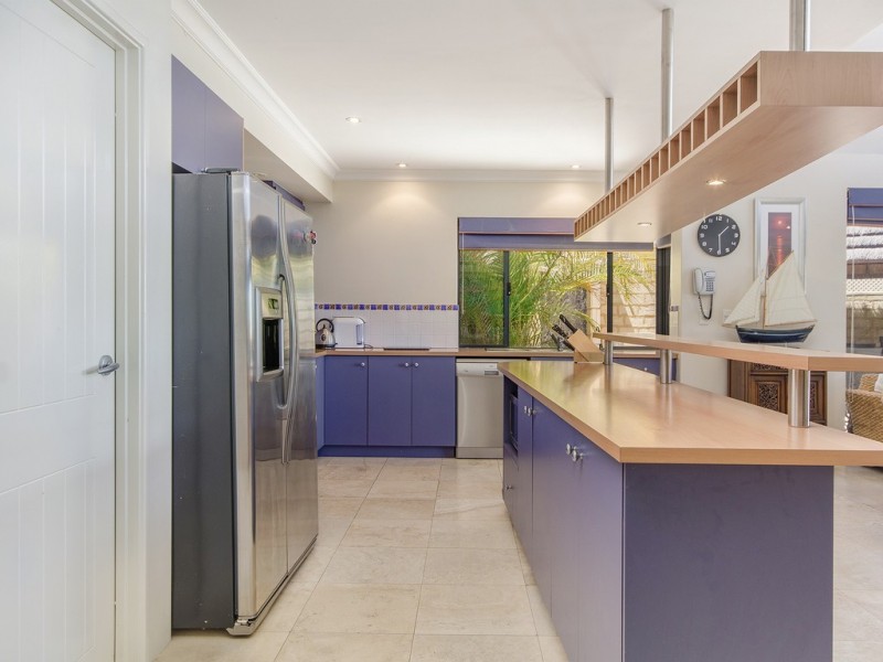 6 Fistina Ramble, Halls Head WA 6210