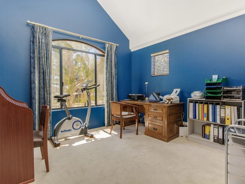 6 Fistina Ramble, Halls Head WA 6210