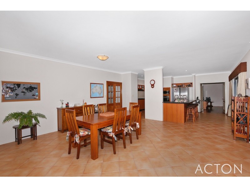 38 Pateman Place, South Yunderup WA 6208