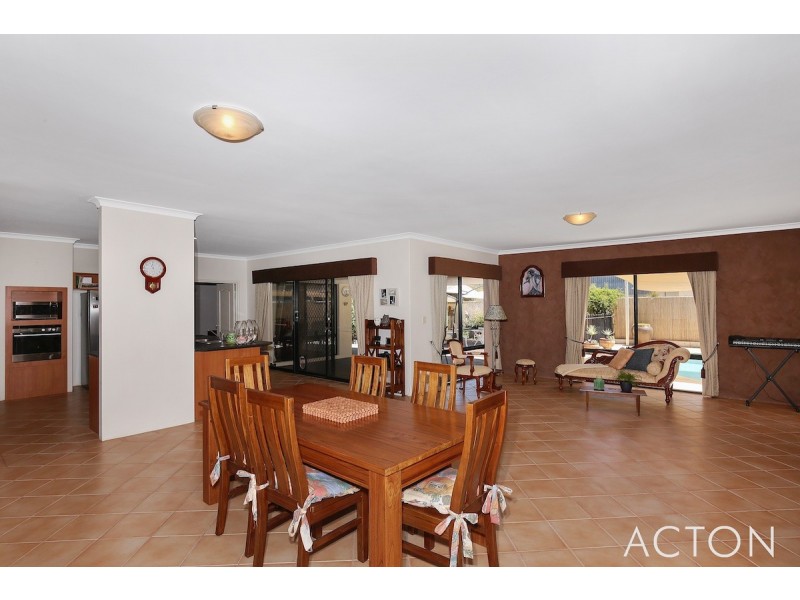 38 Pateman Place, South Yunderup WA 6208