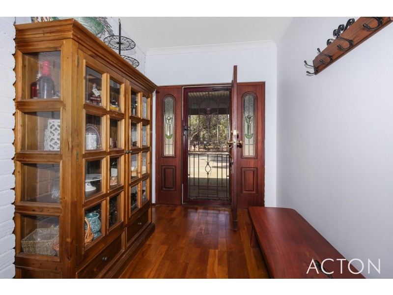 9 Marginata Road, Parklands WA 6180