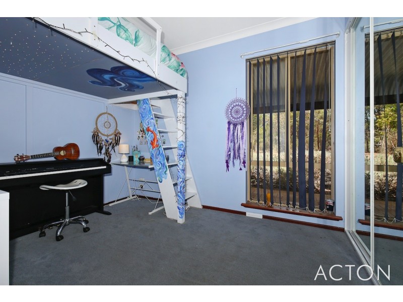 9 Marginata Road, Parklands WA 6180