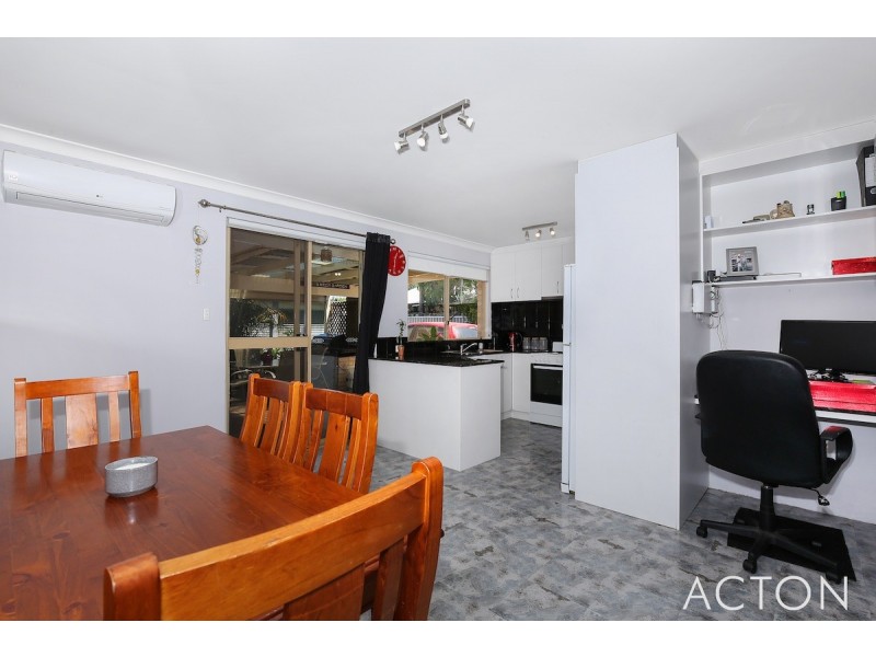 37 Murdoch Drive, Greenfields WA 6210
