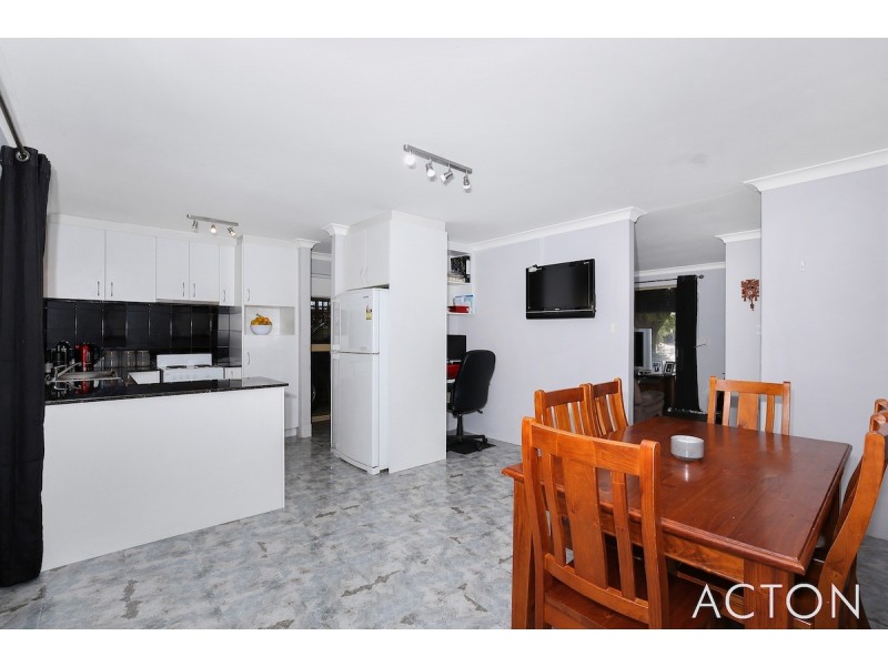 37 Murdoch Drive, Greenfields WA 6210