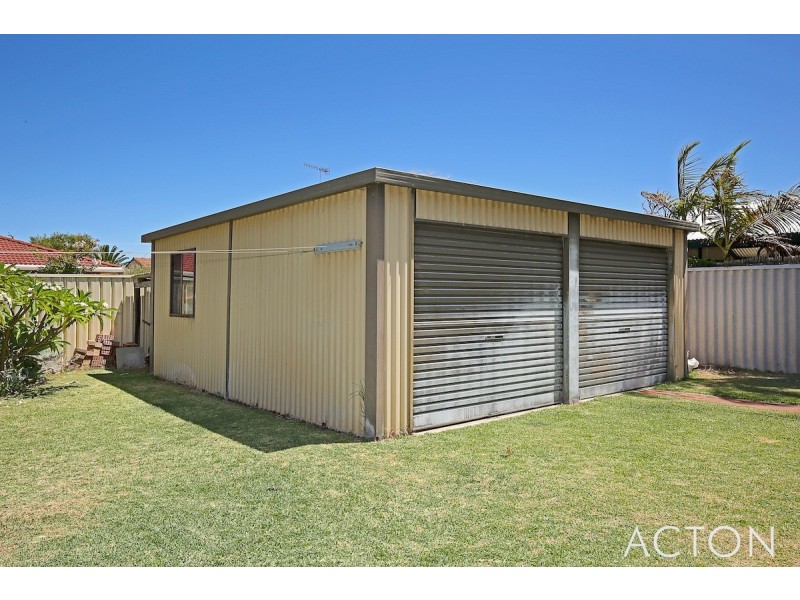 37 Murdoch Drive, Greenfields WA 6210