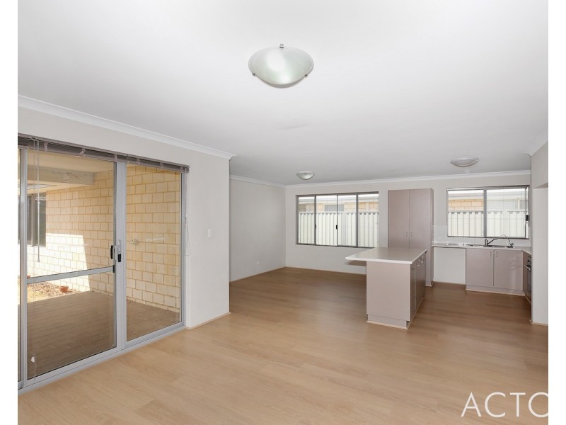 28 Barron Turn, South Yunderup WA 6208