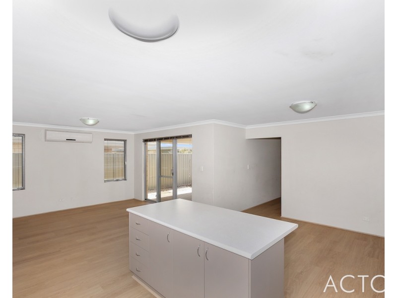 28 Barron Turn, South Yunderup WA 6208