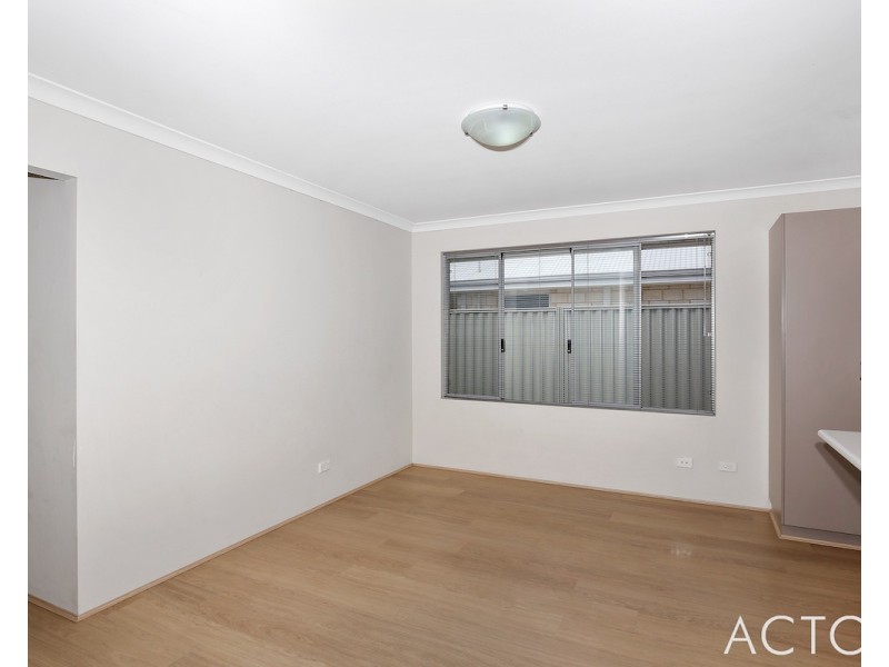 28 Barron Turn, South Yunderup WA 6208
