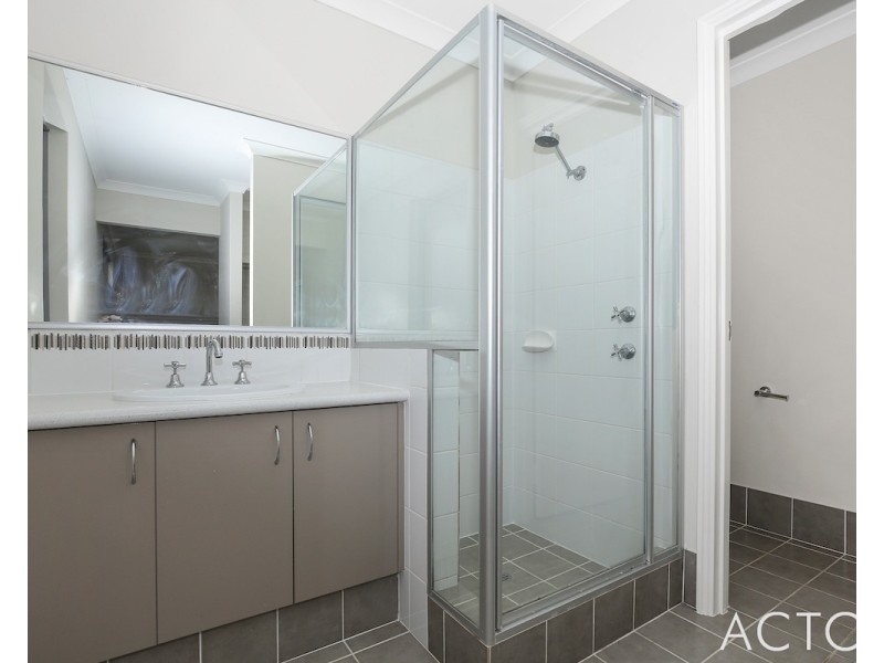 28 Barron Turn, South Yunderup WA 6208