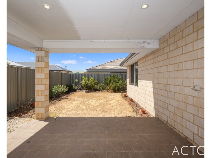 28 Barron Turn, South Yunderup WA 6208