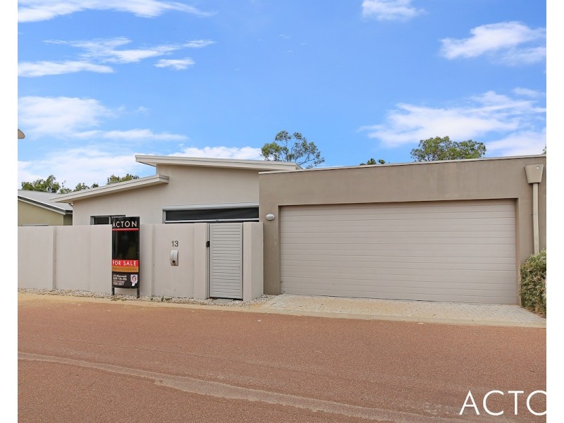 13 Cassowary Crescent, Coodanup WA 6210