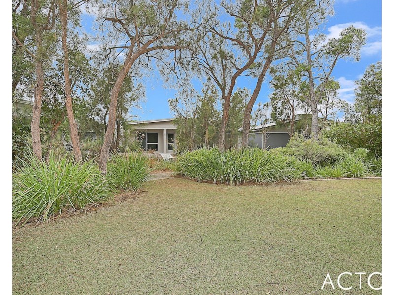 13 Cassowary Crescent, Coodanup WA 6210