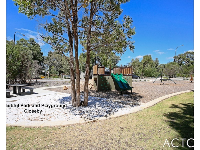 13 Cassowary Crescent, Coodanup WA 6210