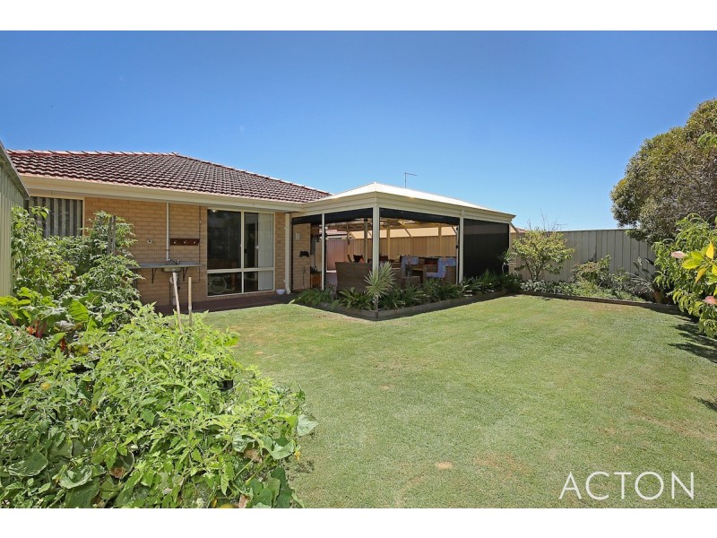 46 Paradise Circuit, Halls Head WA 6210