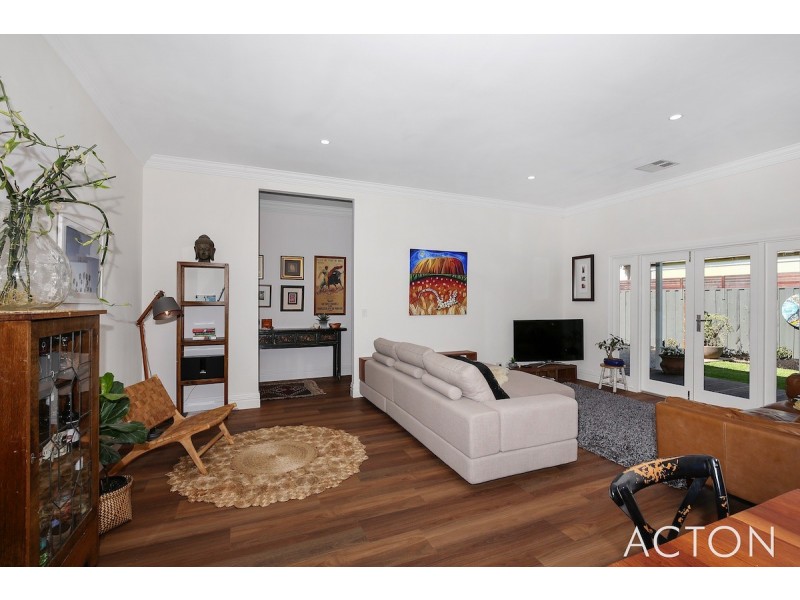 40B Leslie Street, Dudley Park WA 6210