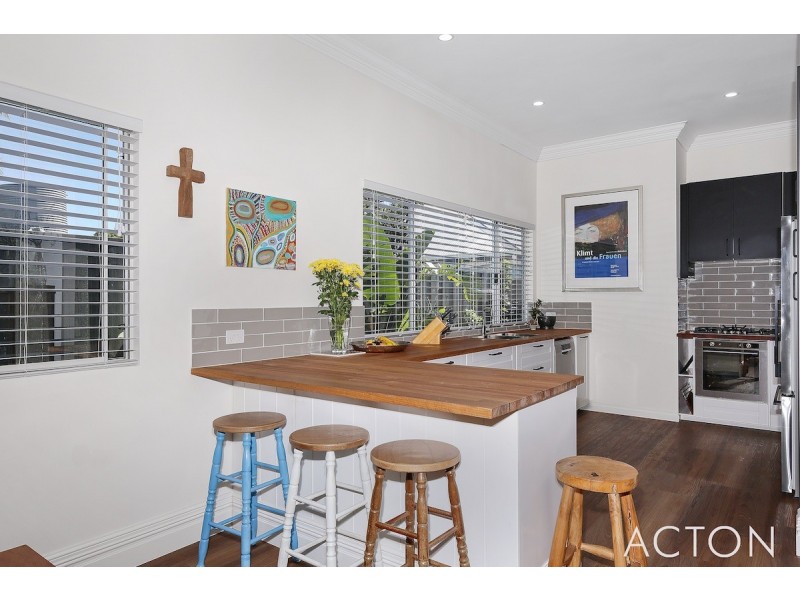 40B Leslie Street, Dudley Park WA 6210