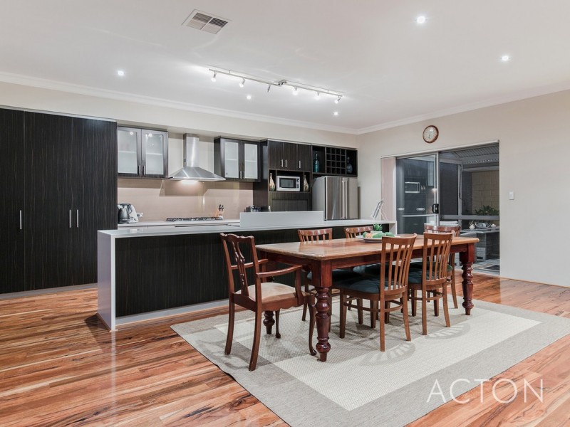 15 Warrior Blvd, Pinjarra WA 6208