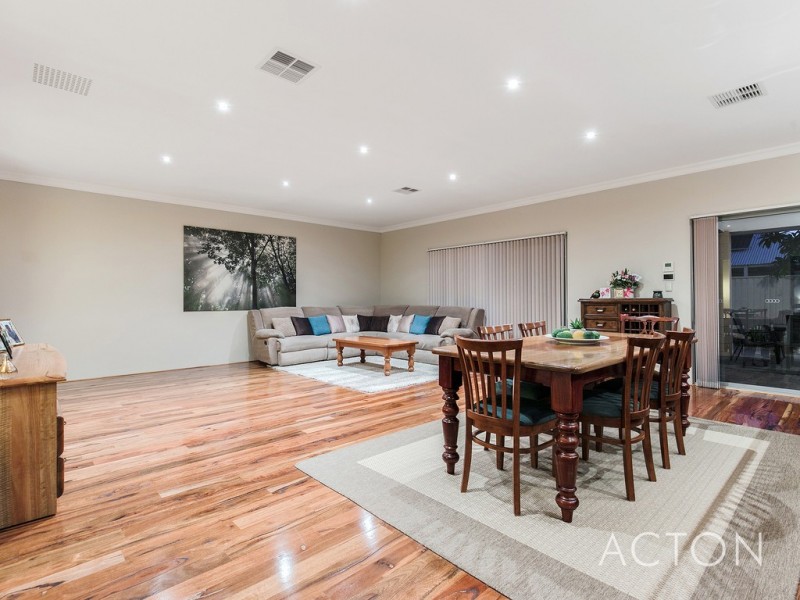 15 Warrior Blvd, Pinjarra WA 6208