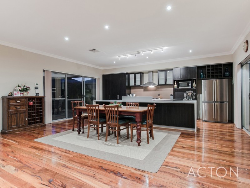 15 Warrior Blvd, Pinjarra WA 6208