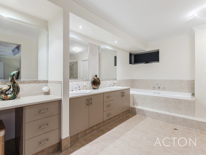 15 Warrior Blvd, Pinjarra WA 6208