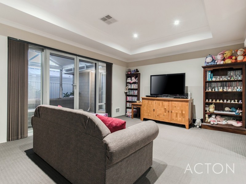 15 Warrior Blvd, Pinjarra WA 6208