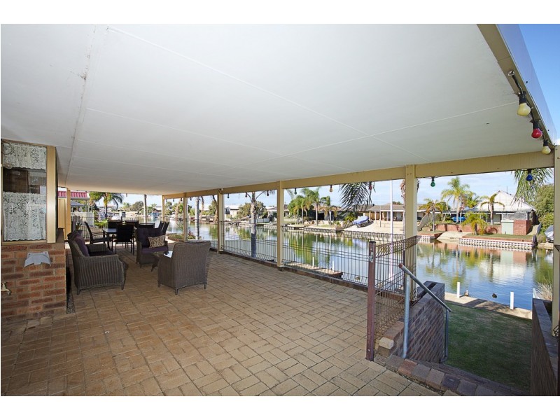6 Tanderra Place, South Yunderup WA 6208