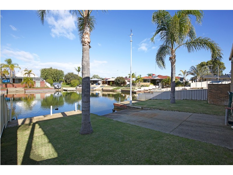 6 Tanderra Place, South Yunderup WA 6208