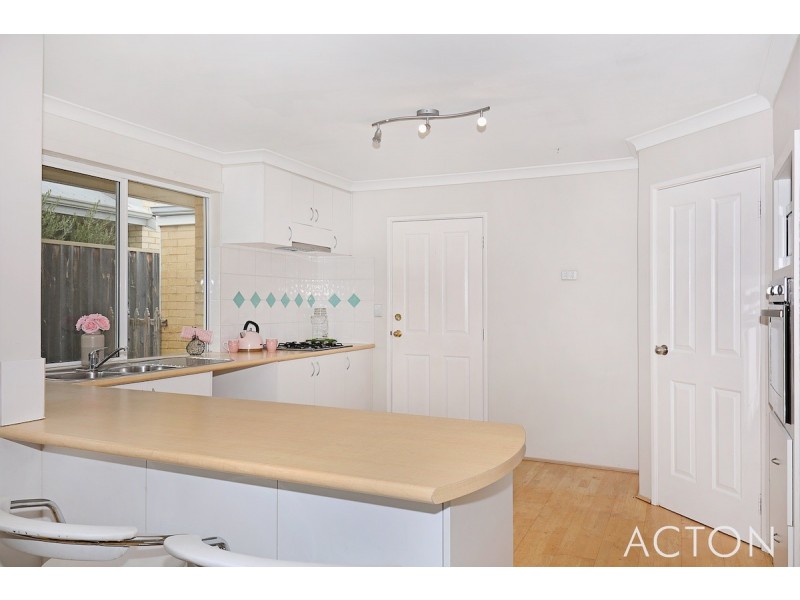 3 Cordia Way, Halls Head WA 6210