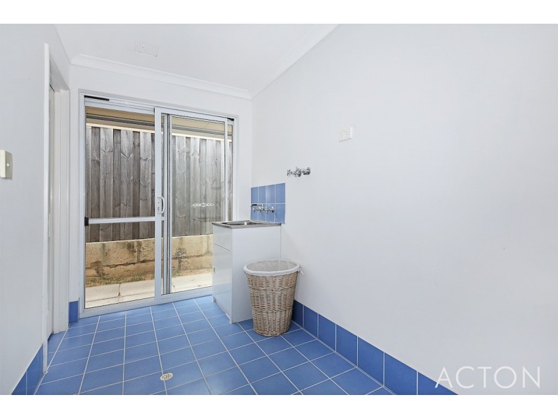 3 Cordia Way, Halls Head WA 6210