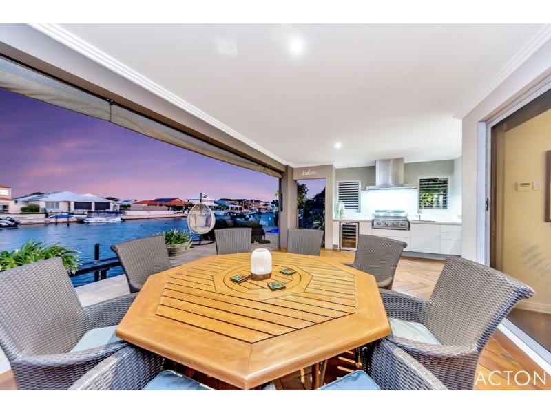 31 Erins Isle, Dudley Park WA 6210