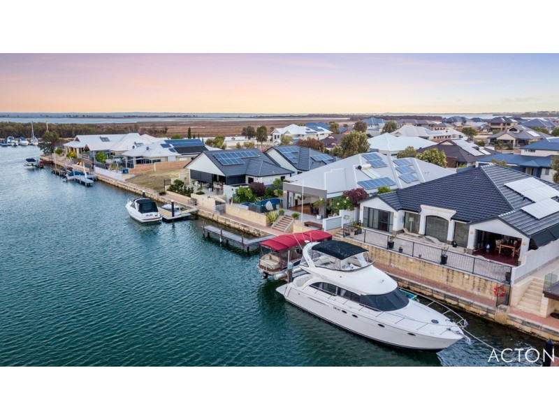 31 Erins Isle, Dudley Park WA 6210